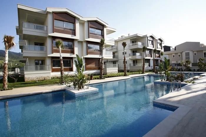 Yalı Konakları, Karabağlar — dış cephe görselleştirmesi