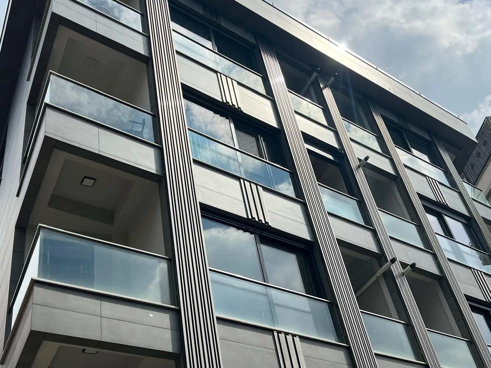Elite Yalı, Maltepe — dış cephe görselleştirmesi · 2. görsel